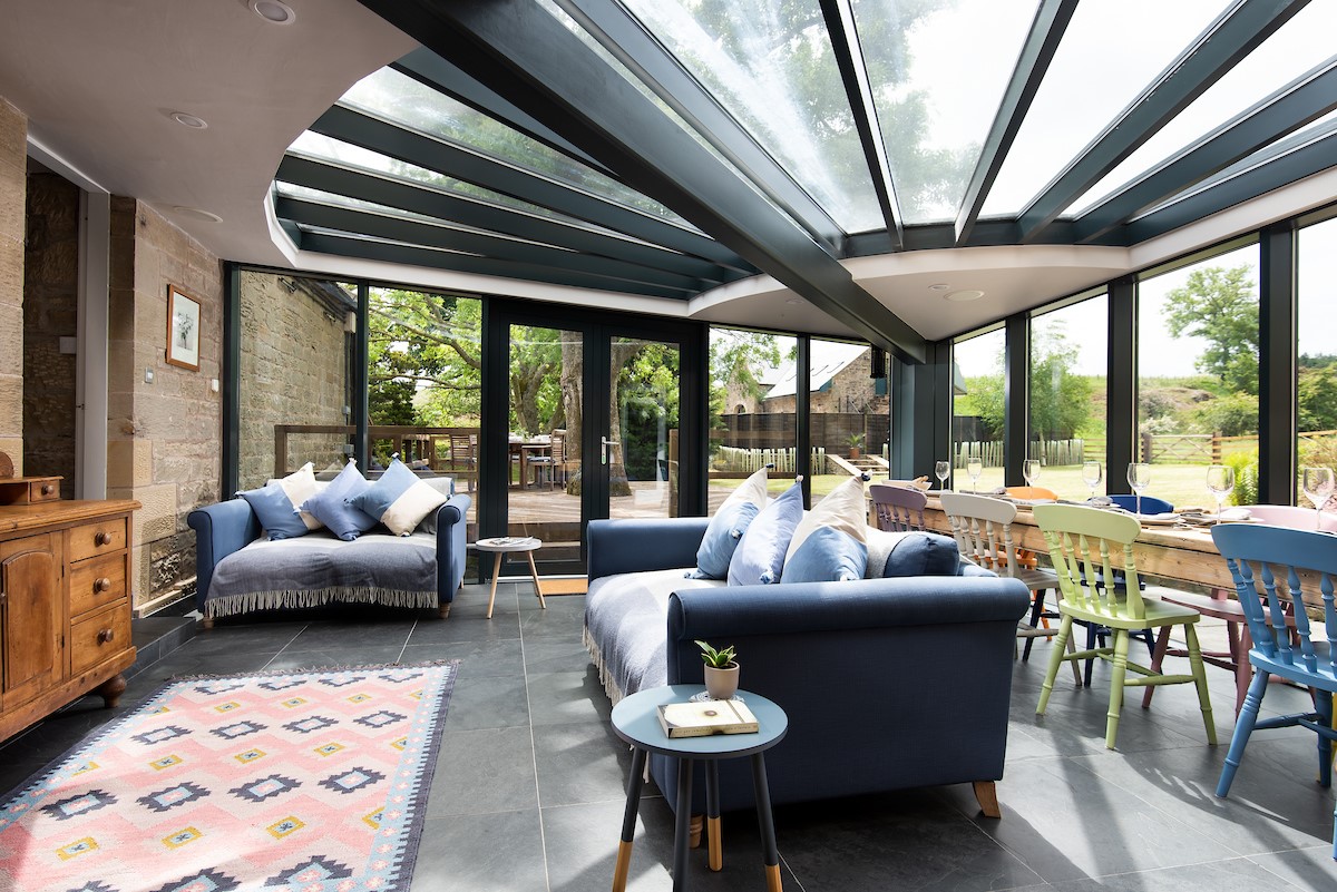 Poppy House - the stunning features of the contemporary conservatory