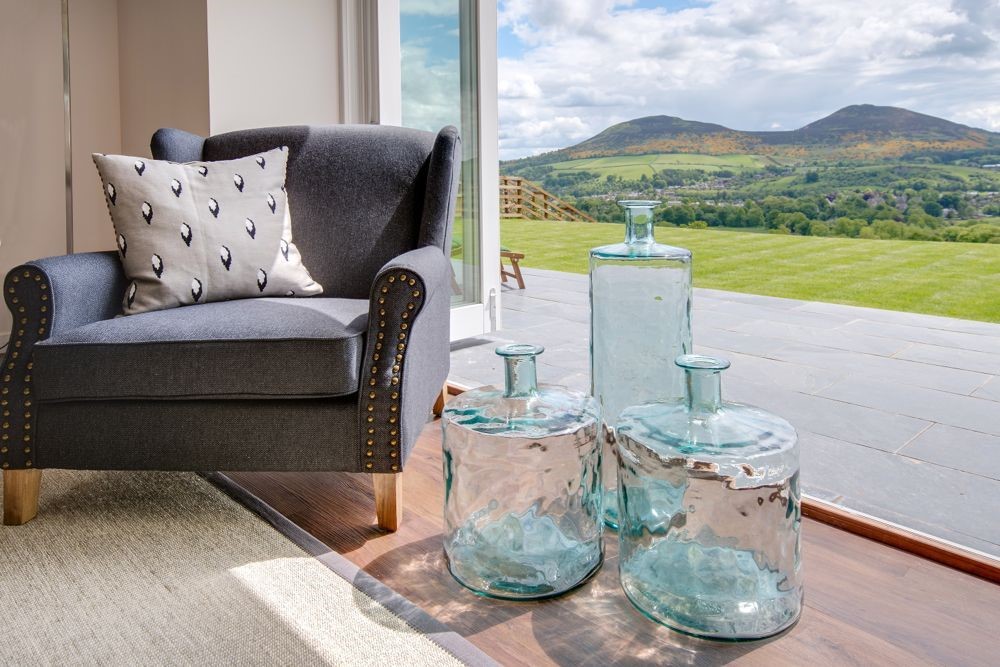 Granary - enjoy the stunning view of the Eildon hills from the sitting room