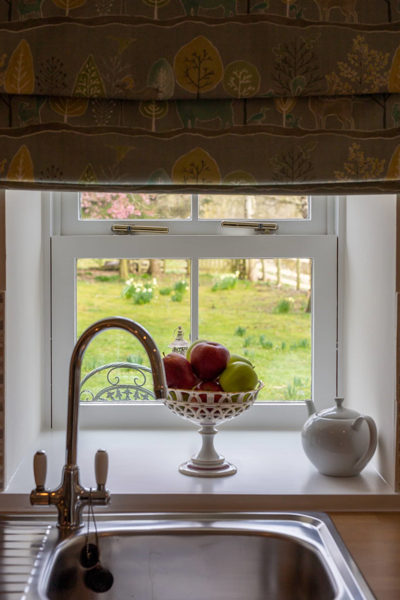 Woodman's Cottage - view from the kitchen overlooking the garden