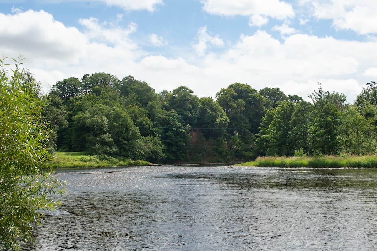 Dryburgh Steadings - the setting on the banks of the River Tweed