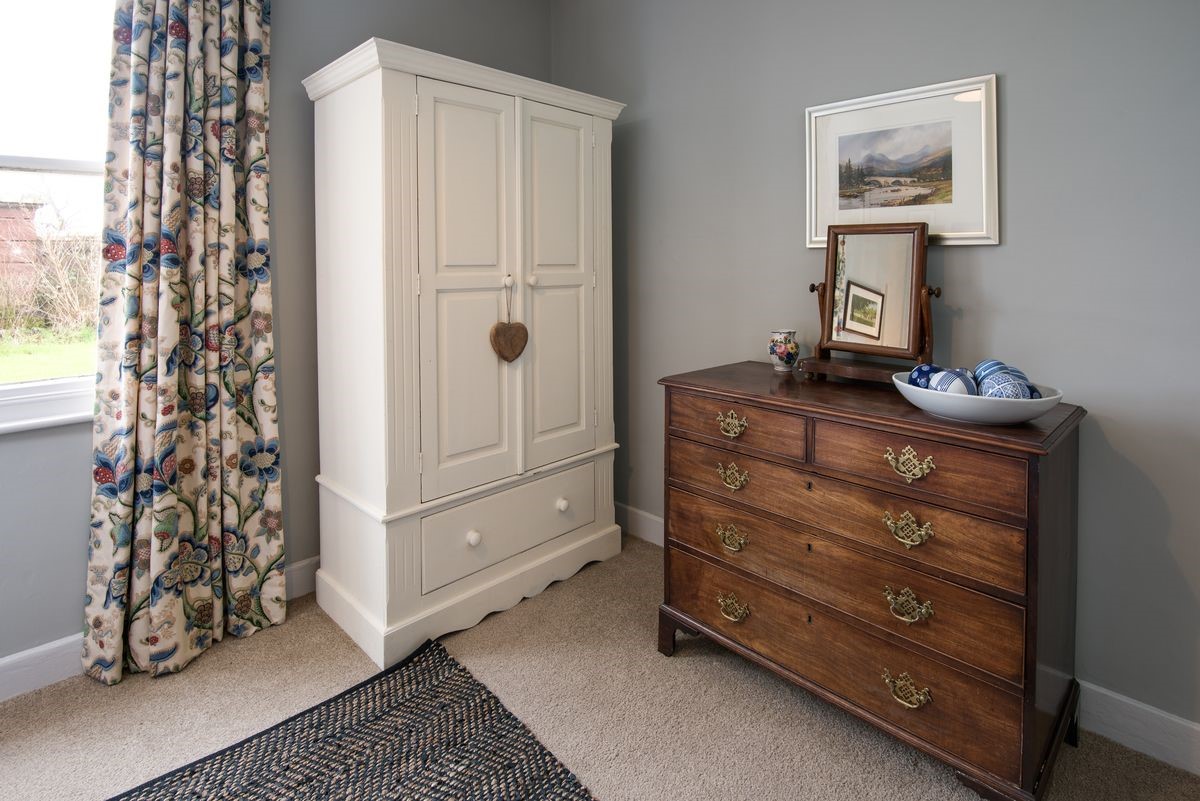 The Gate House - bedroom storage