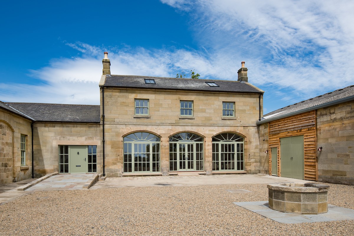 Beeswing - the stunning facade and gravel courtyard