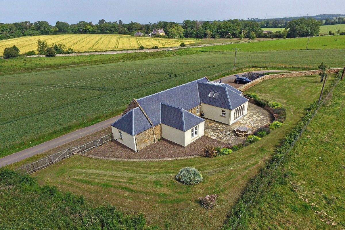 Hawthorn House - property sitting down a quiet country lane surrounded by rolling fields of countryside