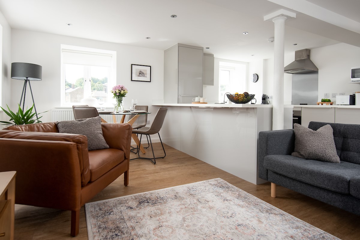 The Barley Loft - open plan kitchen, dining and living space
