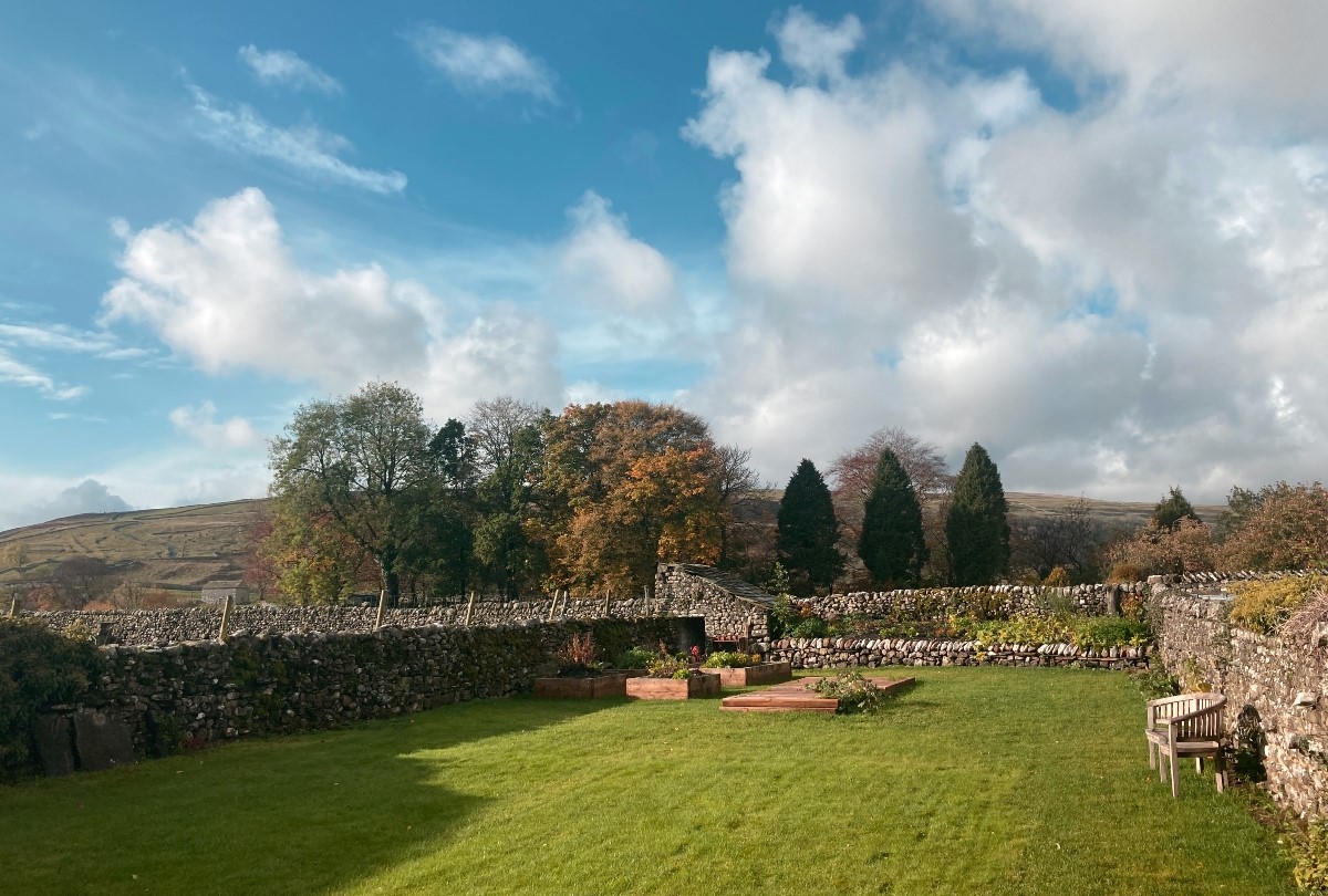 The Art House - the expansive views of the Yorkshire Dales from the garden