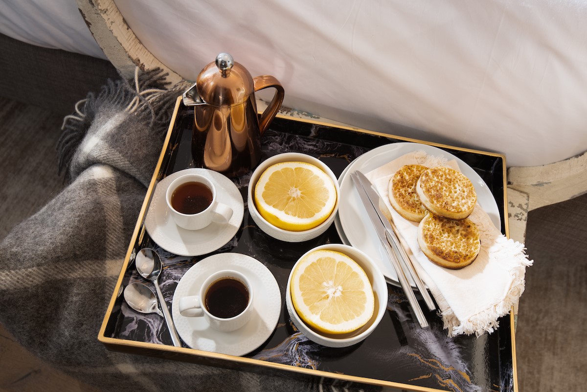 The Lodge, Lesbury - enjoy breakfast in bed
