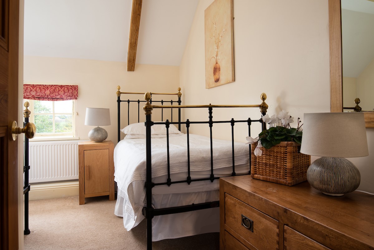 Dairy Cottage, Knapton Lodge - second bedroom with two single beds