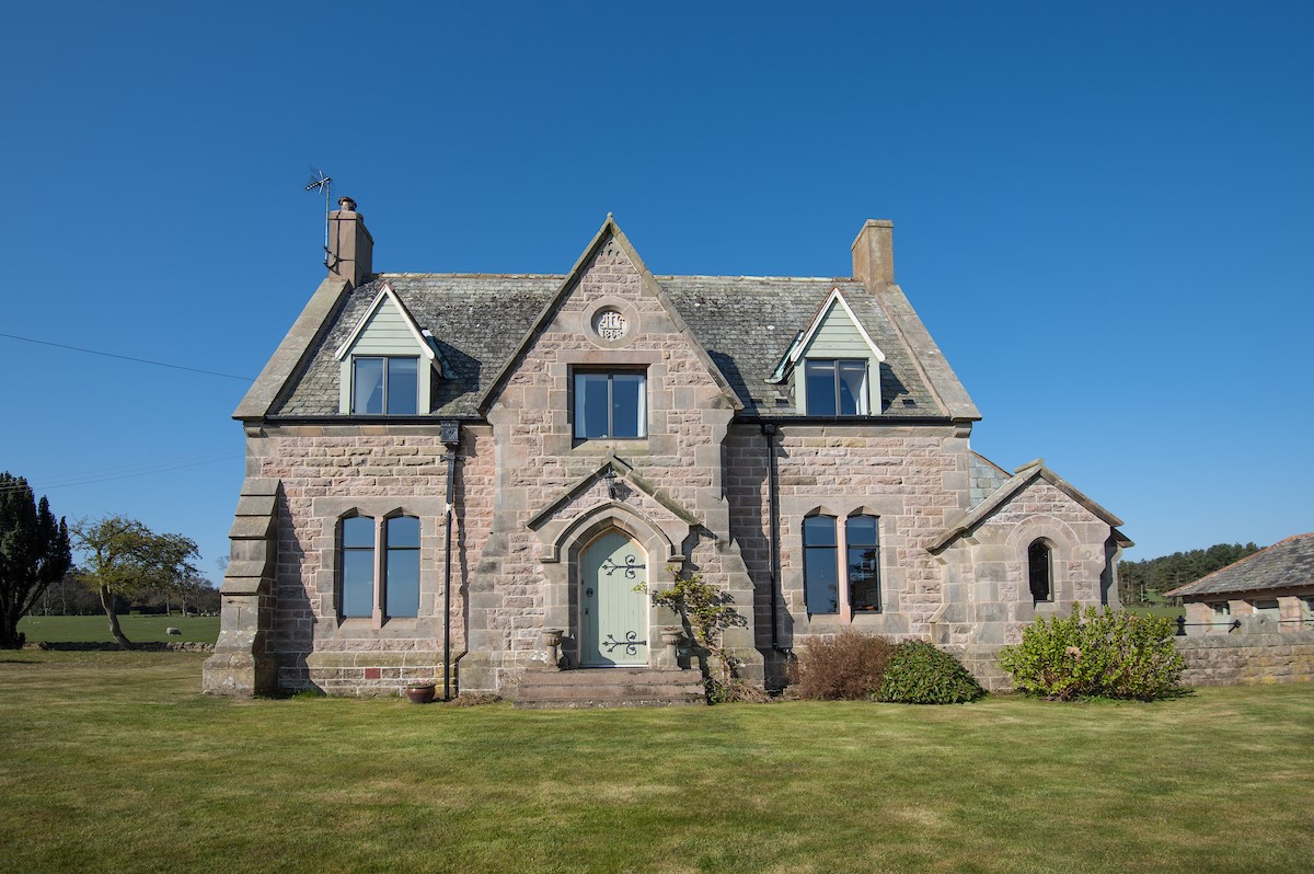 Lindisfarne View - the front aspect of the property set in a large lawned garden