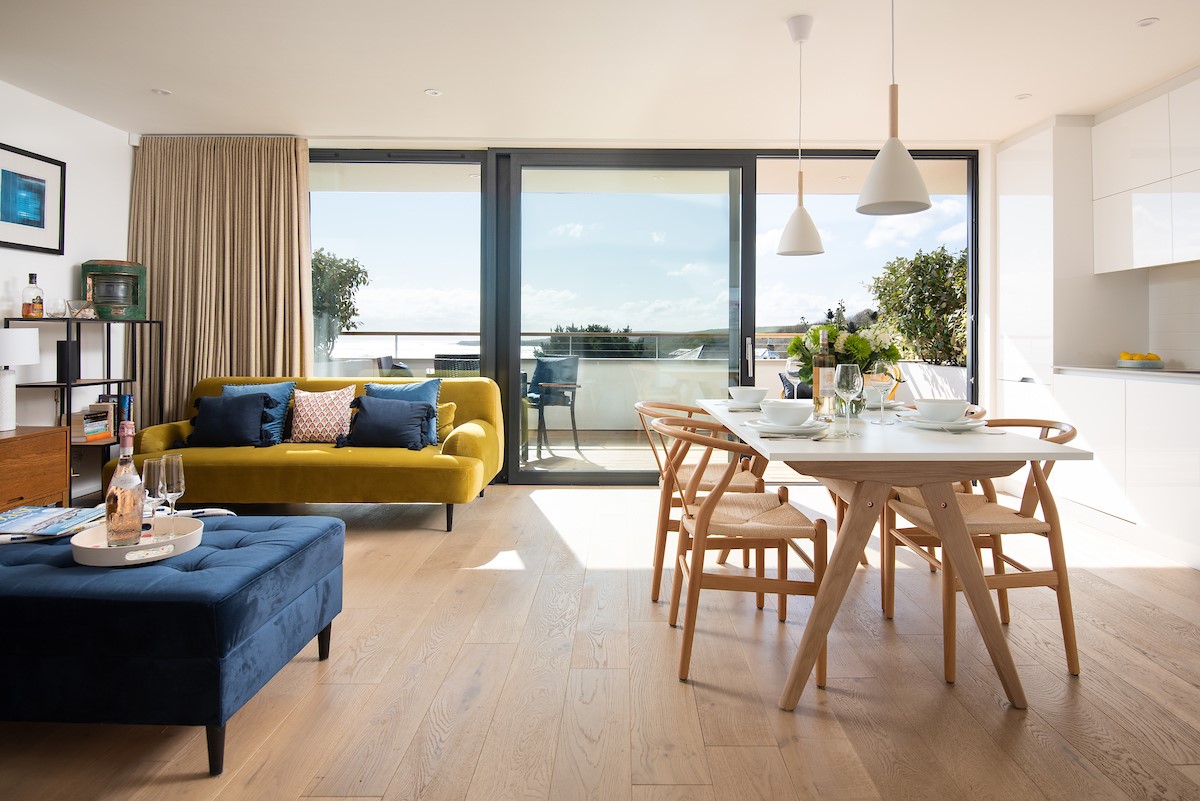 7 The Bay, Coldingham -  the full-length sliding doors bring the outside in, allowing you to soak in the coastal views from the main living space