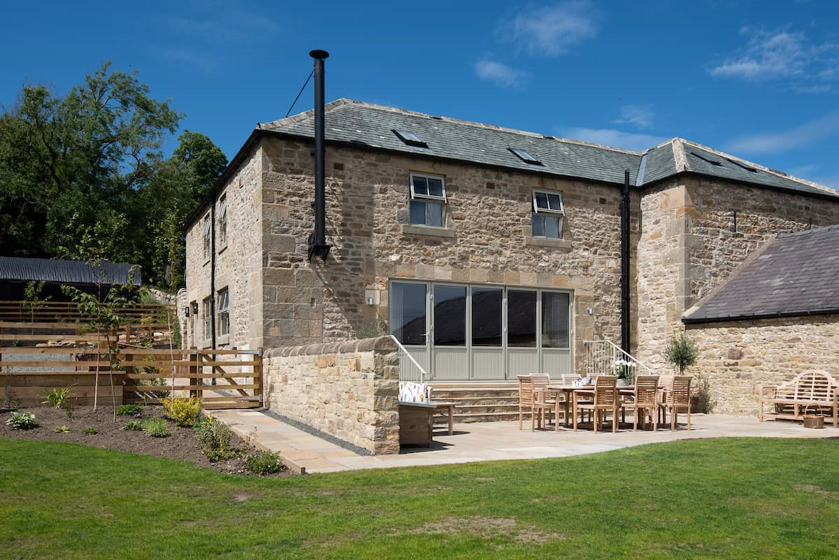 Old Granary House - ideal for groups of friends or families looking for rural seclusion