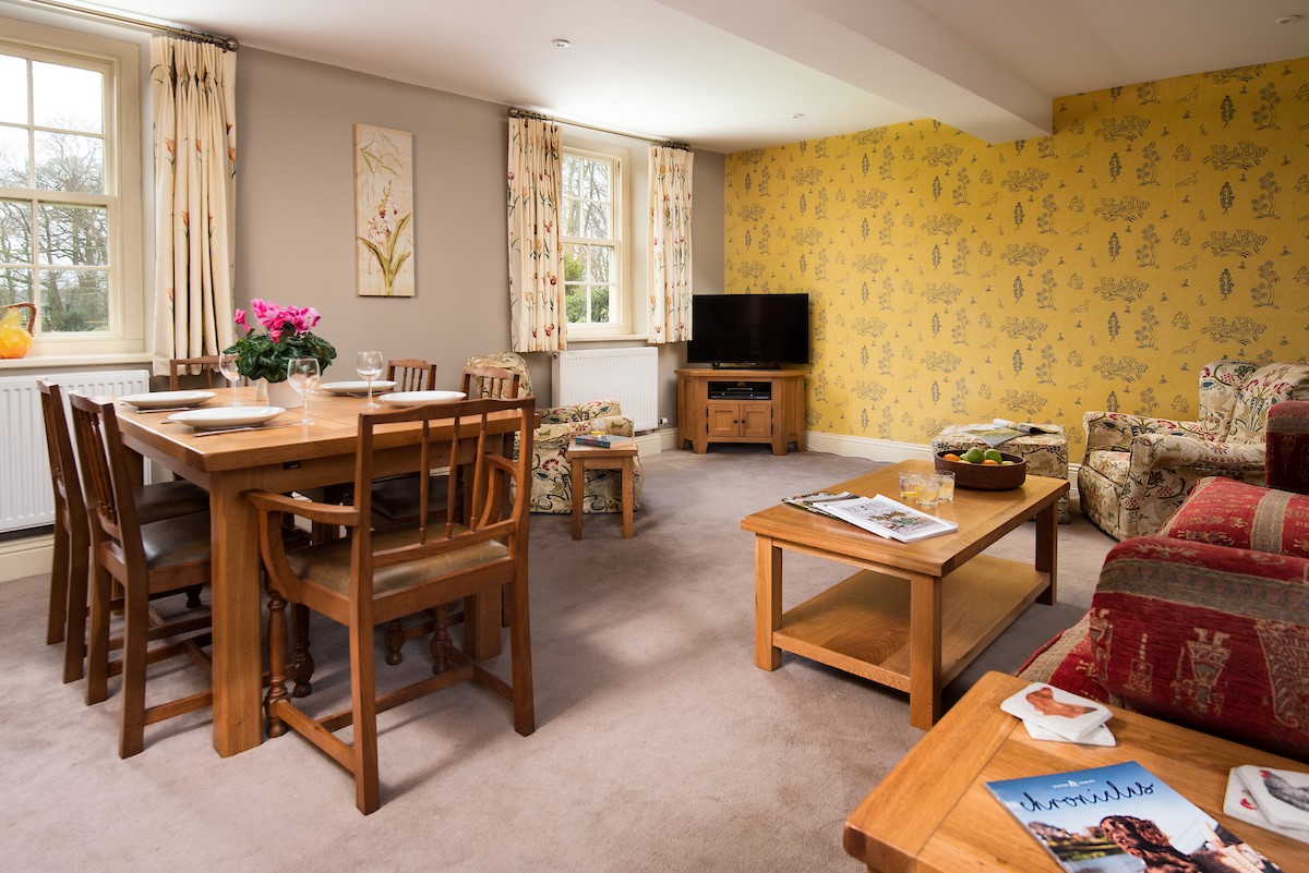 Dairy Cottage, Knapton Lodge - living area with a large sofa and two armchairs