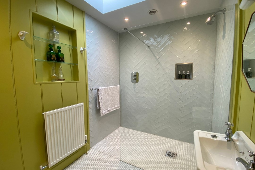 North Farm, Walworth - first floor bathroom with large walk-in shower