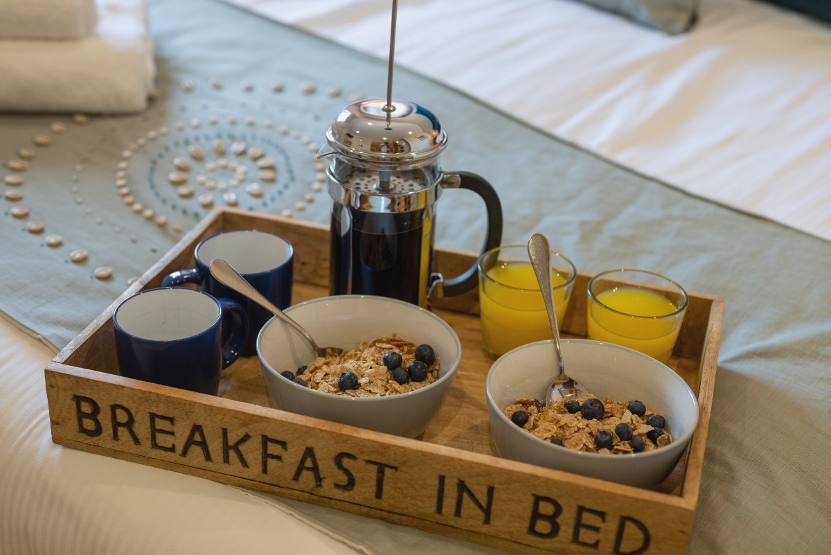 Skyfall - enjoy breakfast in bed before heading to the beach