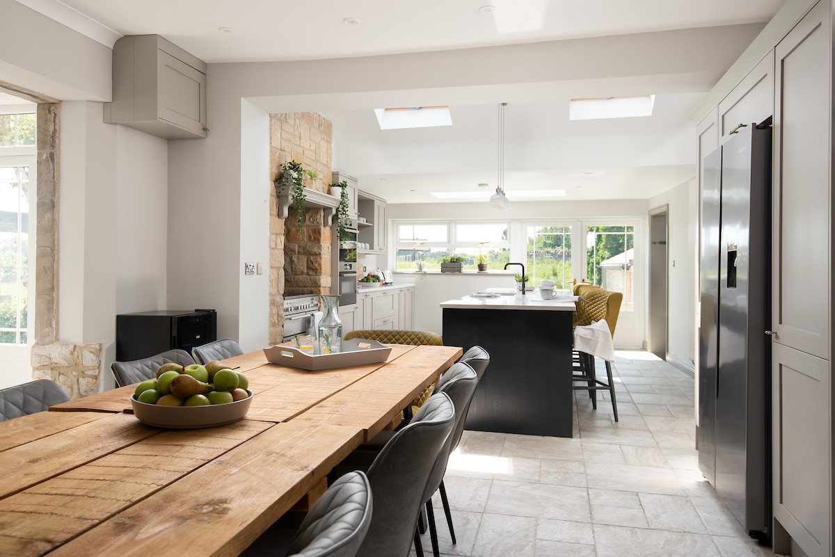 Castle View, Bamburgh - the spacious open plan dining room and kitchen is perfect for entertaining