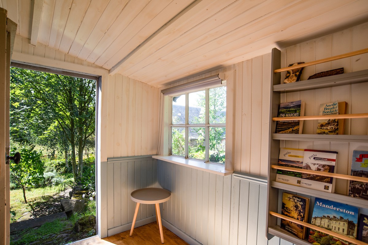 The Old School, Hume - enjoy the peace and quiet with a book in the garden room