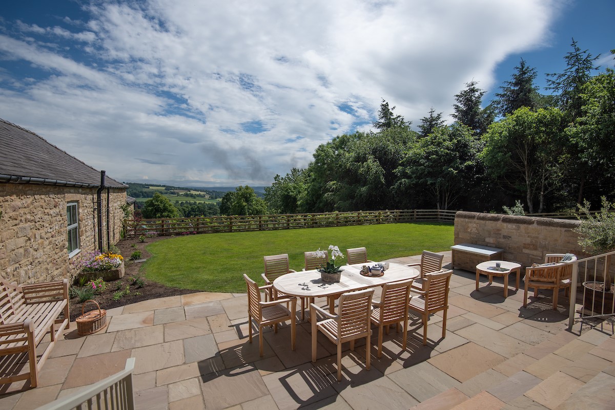 Old Granary House - the large terrace with stunning views