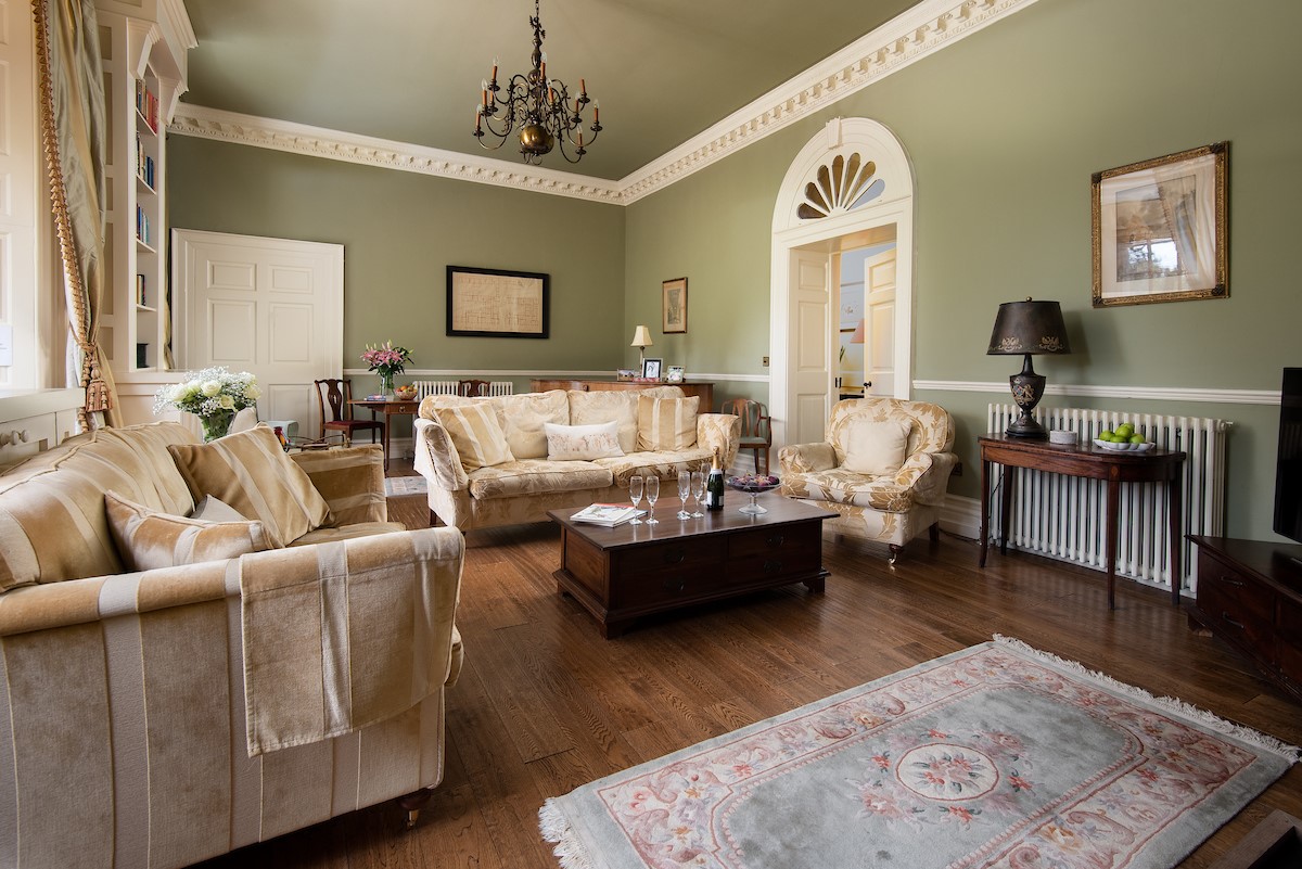 Eslington East Wing - spacious drawing room to relax with friends and family