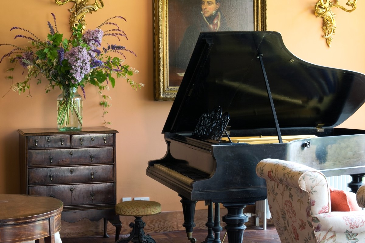 Leuchie Walled Garden - piano