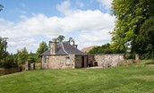 Lilylaw - a lodge for two with sunny patio and lawned garden