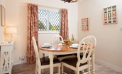 Kilham Cottage - dining room