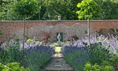 Leuchie Walled Garden - walled garden