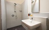 East Lodge - the fully accessible wet room ensuite to bedroom four
