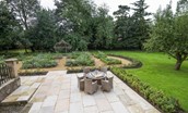 Edenside House - garden with beautiful planting and plenty of space for garden games
