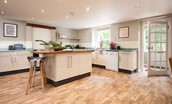 Pirnie Cottage - the spacious, modern kitchen with island
