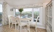 Pennine Way Cottage - dining table