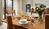 Granary View, Brockmill Farm - extendable dining table with seating for up to 6 guests