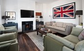 Marine House cottage - spacious and comfortable seating area
