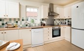 Hamilton House - kitchen with informal dining space