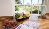 Garden Cottage - fresh vegetables and garden views in the kitchen