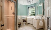 Fairnilee House - Alexandra - en suite shower room