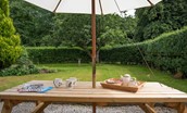 Crailing Cottage - alfresco dining options in the garden