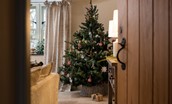 Goose Cottage at Christmas - Christmas tree