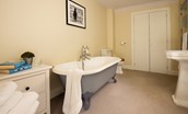 Crailing Coach House - enjoy a soak in the claw foot tub in the en suite bathroom