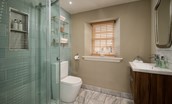 Seaview House - Annexe bathroom with corner shower