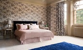 Fairnilee House - Inchcape - with super king bed