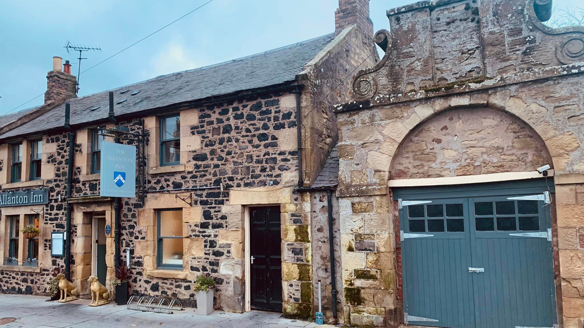 The Allanton Inn | Crabtree & Crabtree