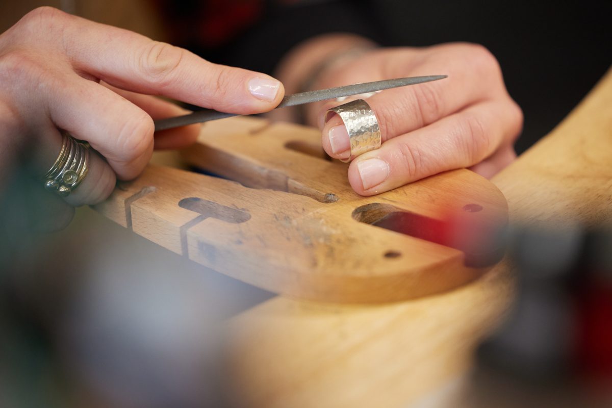 Maggie Read Jewellery Studio